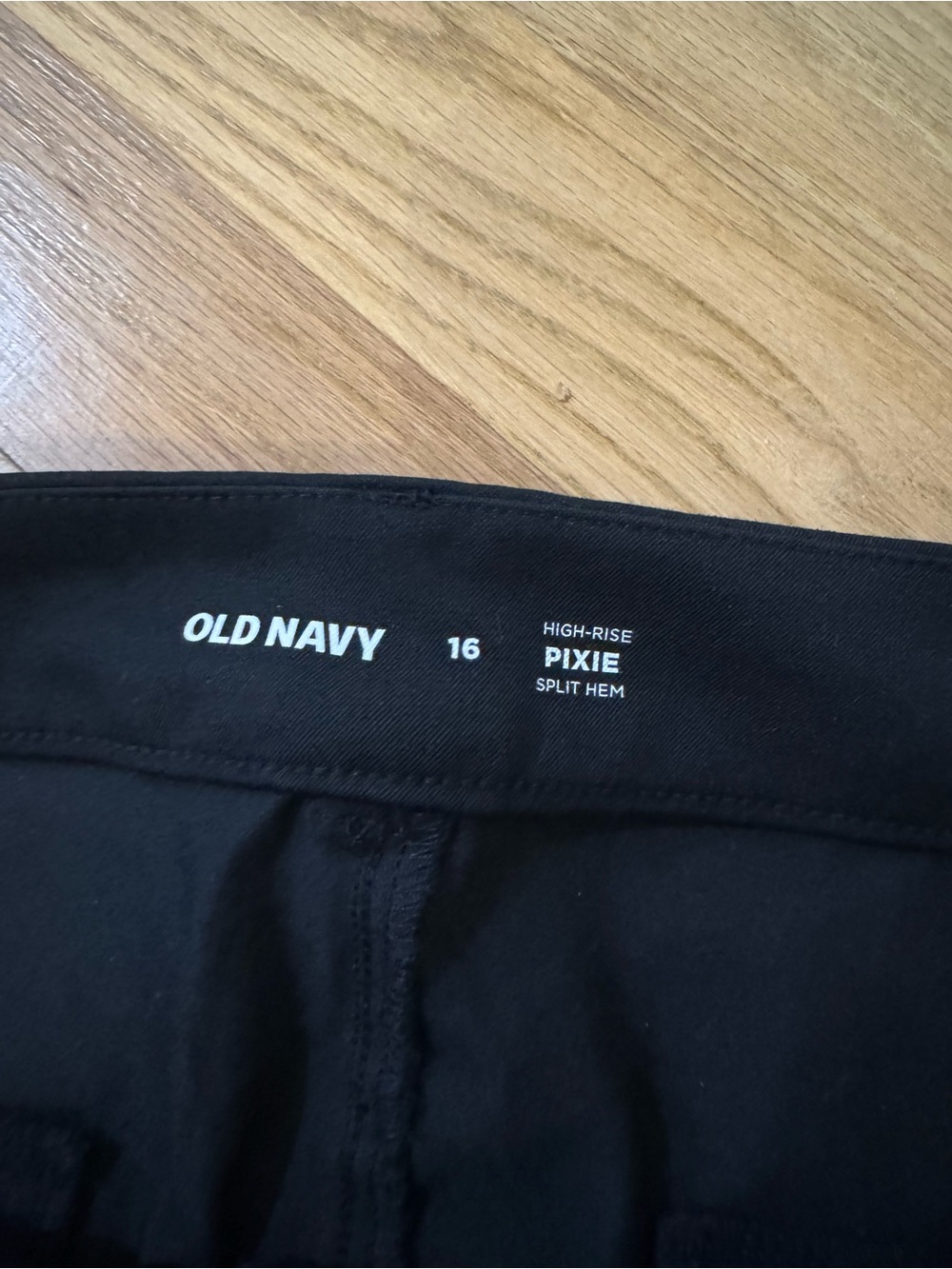 Old navy pixie split hem pants - Picture 4 of 6